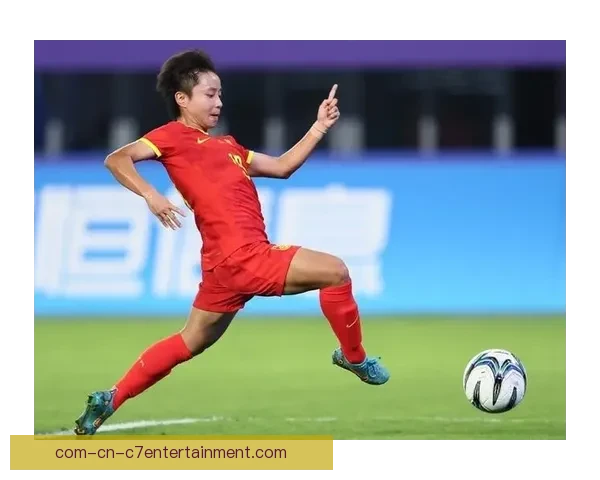 张琳艳结束留洋回归国内联赛效力引发女足发展与球员选择新思考热