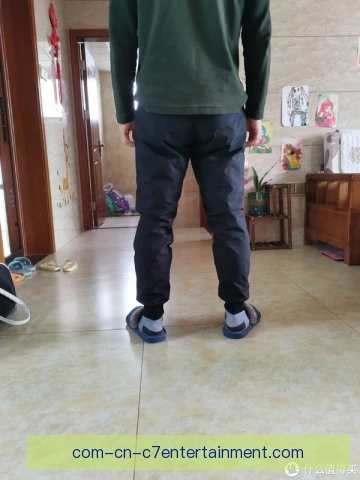 哥本哈根外脚背直塞打穿防线，反击一击致命